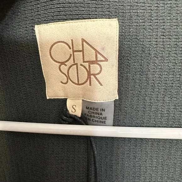 Chaser women’s NWT’s Leah Tee. Size small - Picture 6 of 6